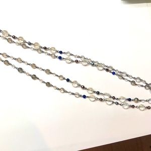 Express long necklace